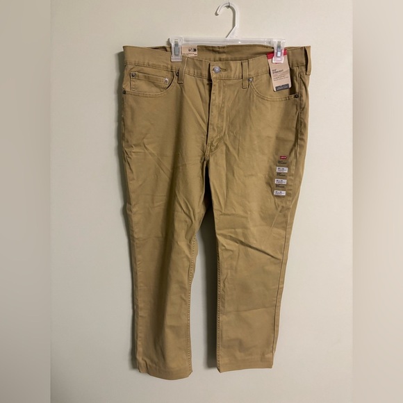 Levi's Men's 514 Straight Fit Jeans British Khaki 38W x 30L New Hemmed To 27 - Picture 1 of 7